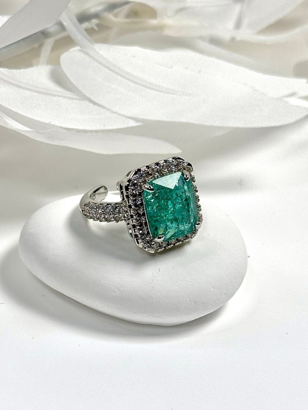 ◾️925 Sterling Luxury Topaz Green Adjustable Ring